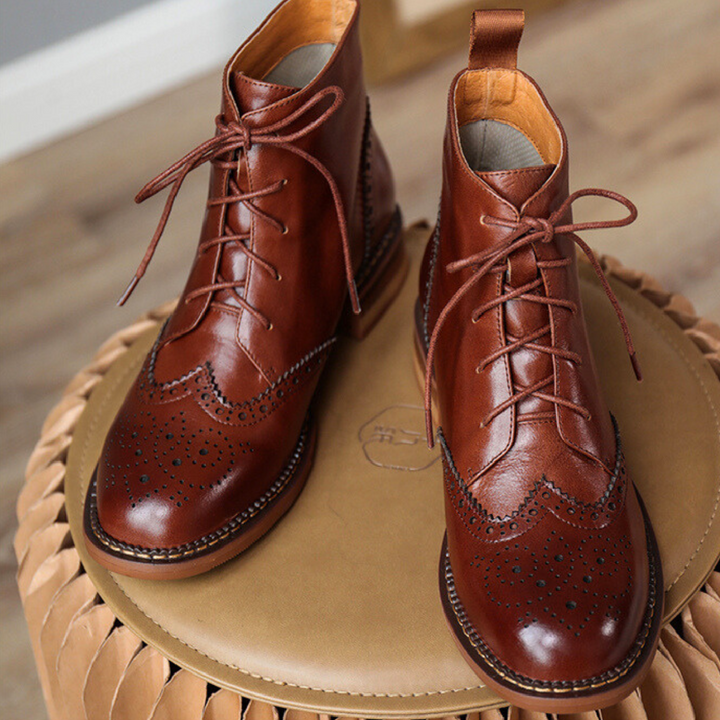 Heritage Style Lace-up Boots