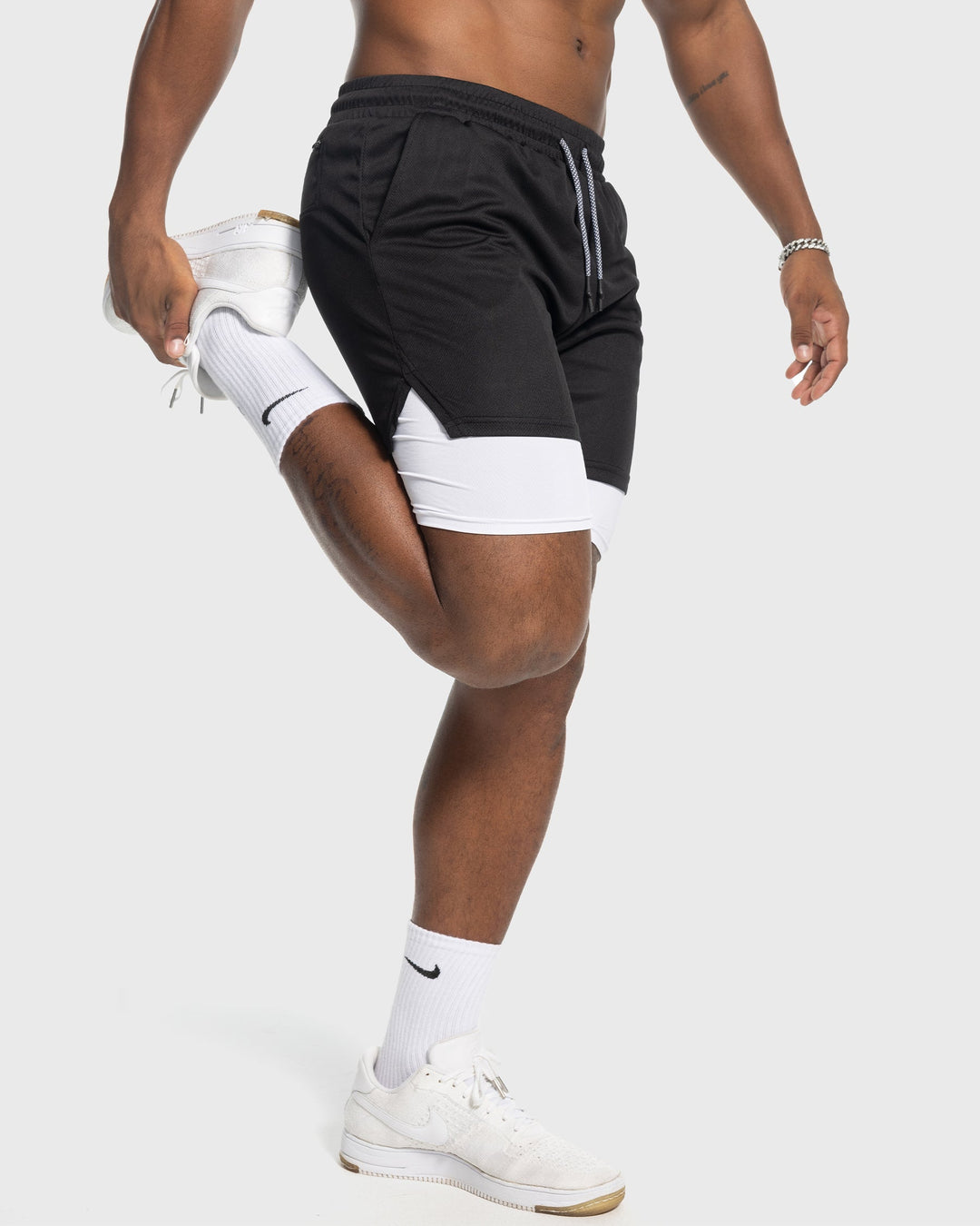 Porto Kinetic Mesh Shorts