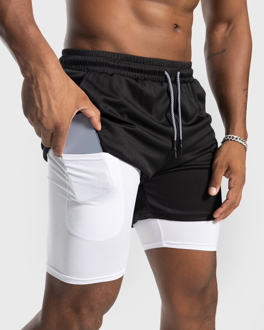 Porto Kinetic Mesh Shorts