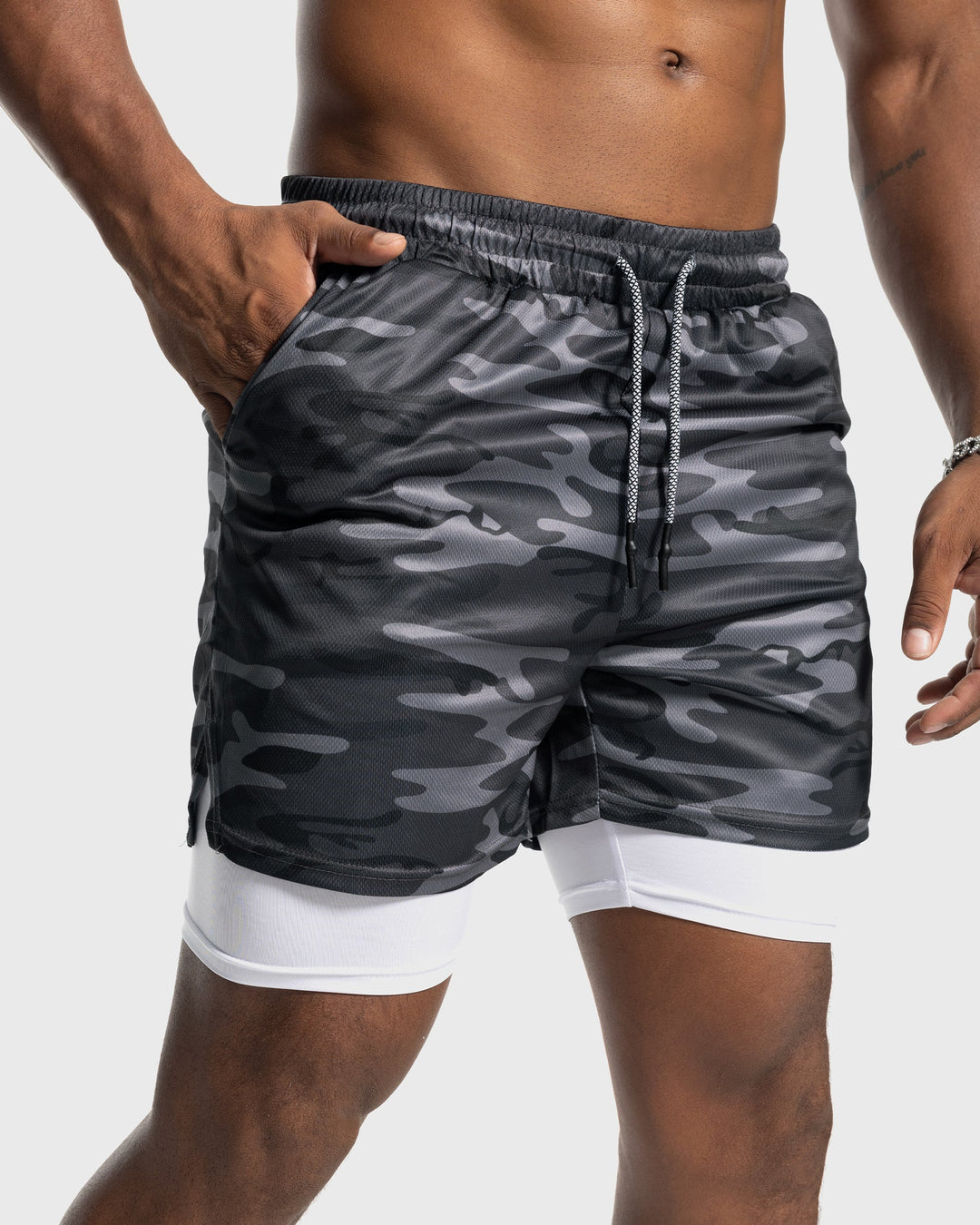 Porto Kinetic Mesh Shorts
