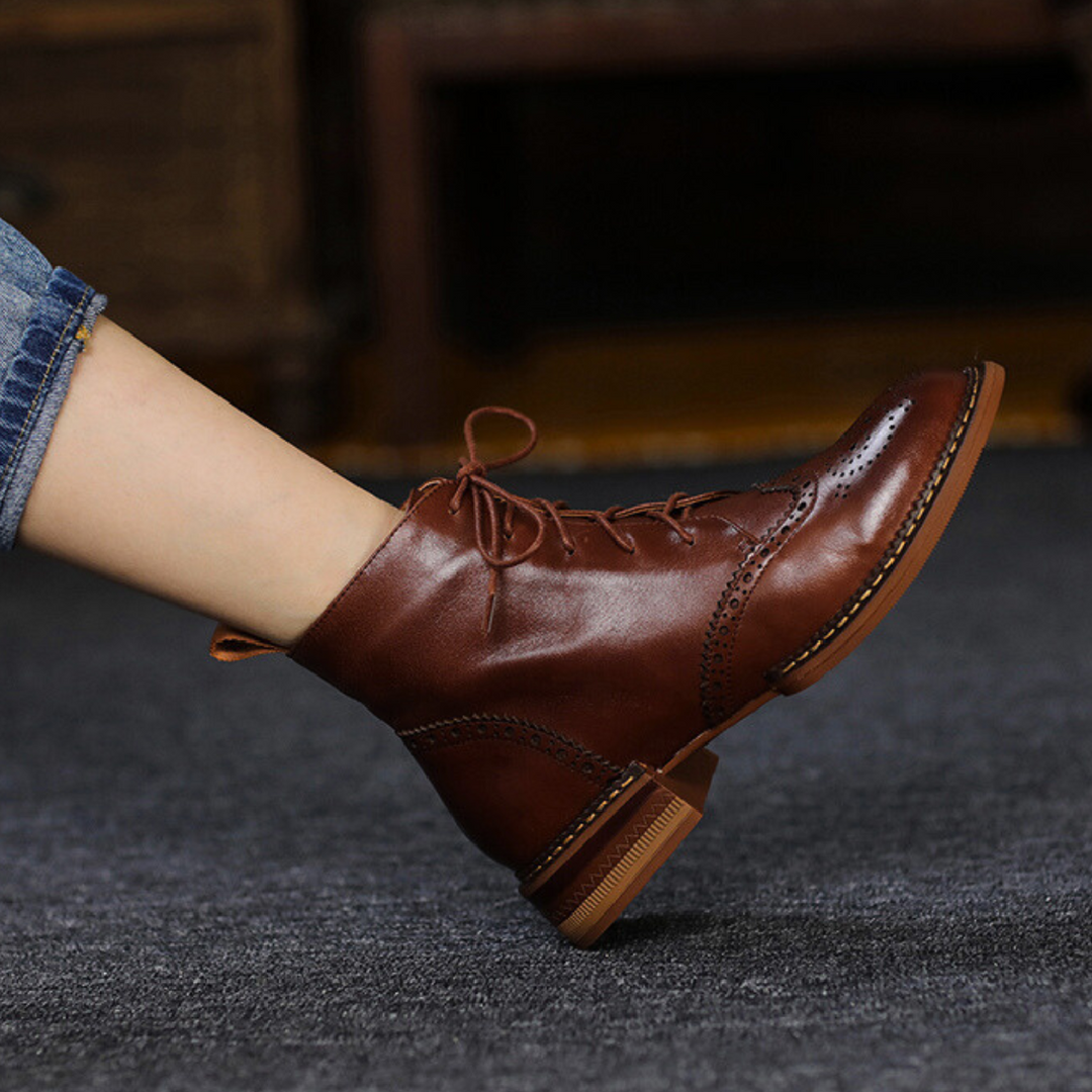 Heritage Style Lace-up Boots