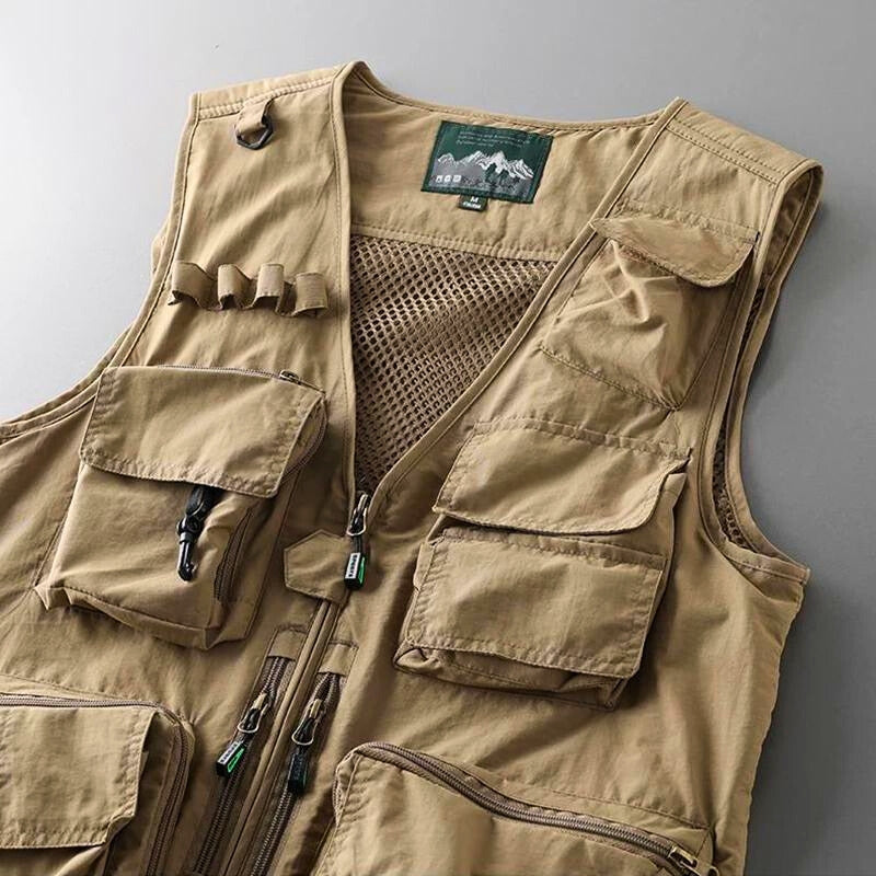 Terra Outdoor Vest - Saint Drako