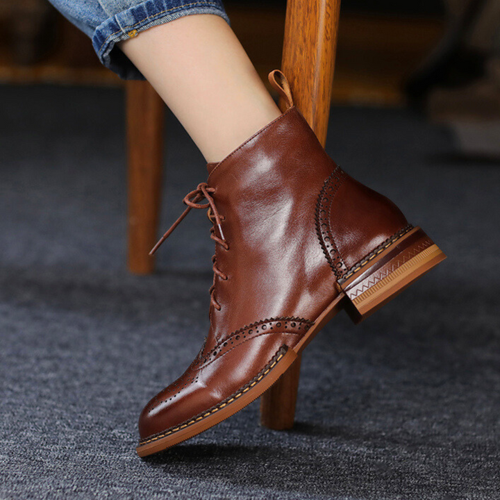 Heritage Style Lace-up Boots