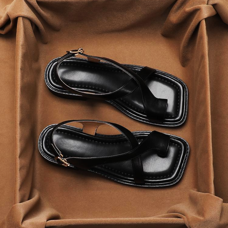 Ravello Leather Cross Sandals