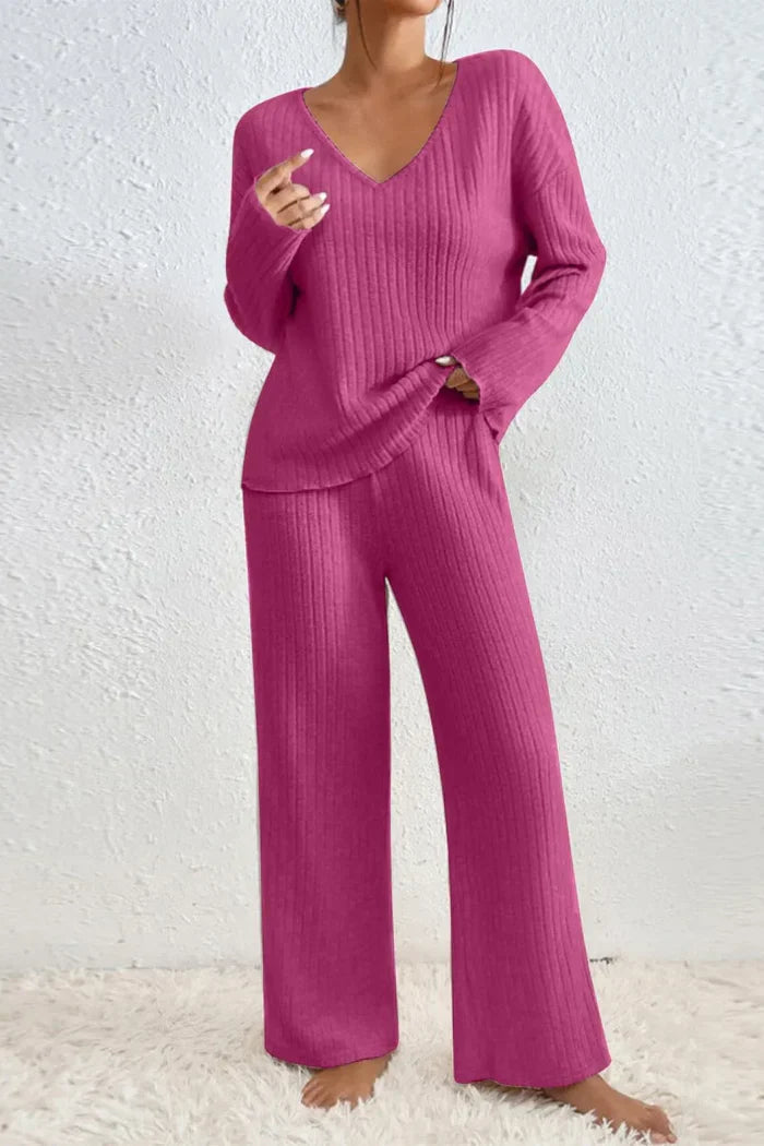 Caelis Women’s Ribbed Two-Piece Loungewear Set