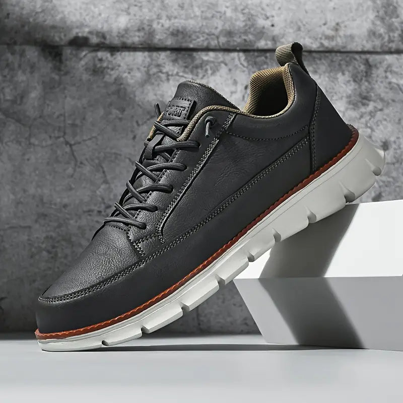 Lucca Leather Sneakers