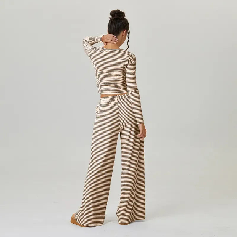 Calvona Lounge Set