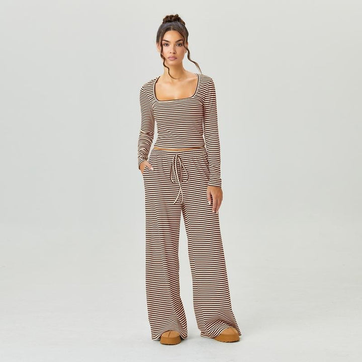 Calvona Lounge Set
